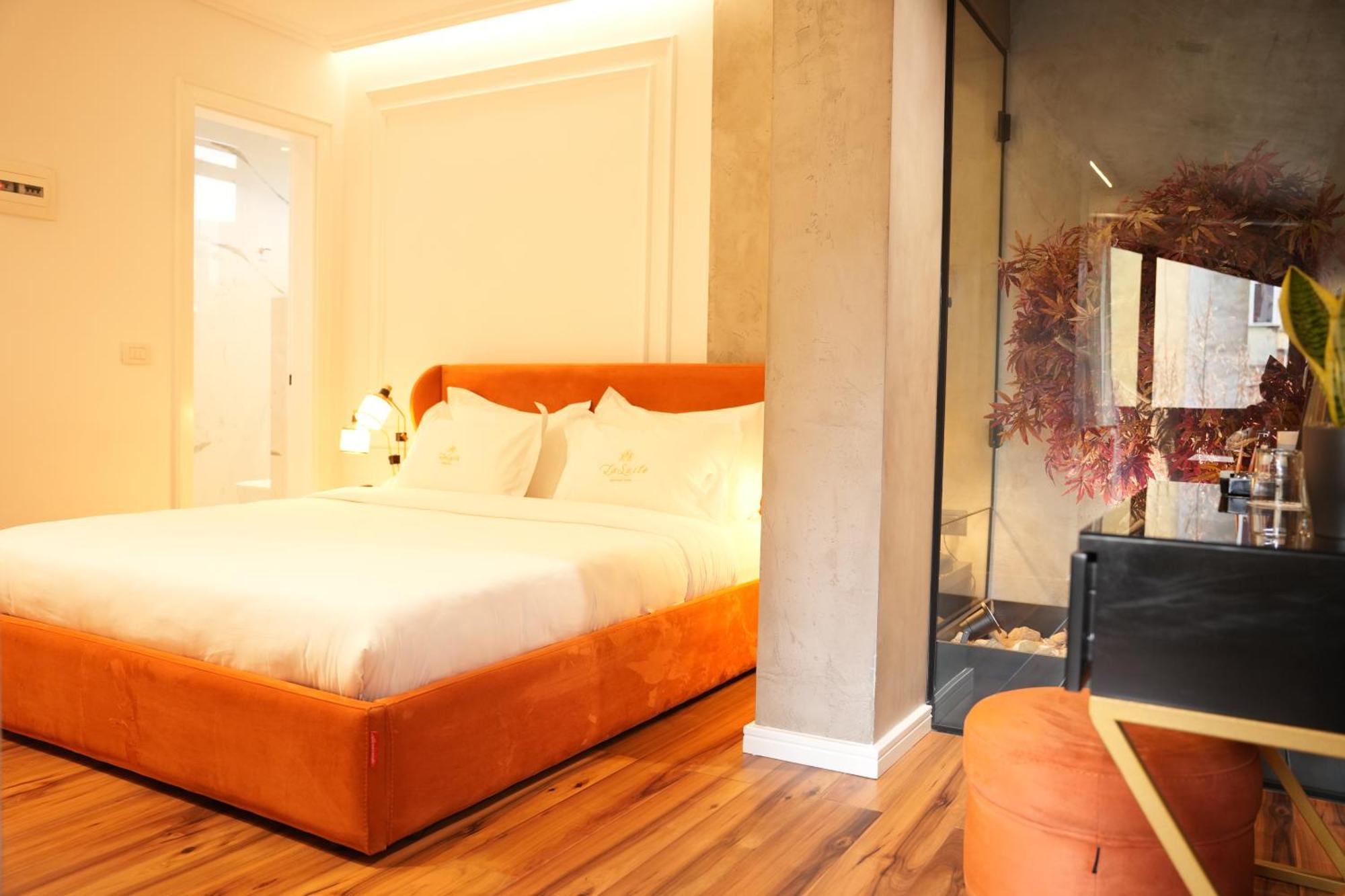 La Suite Boutique Hotel Тирана Экстерьер фото